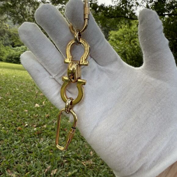 Salvatore Ferragamo Gold Tone Key Ring Key Chain Bag Charm Authentic With Box